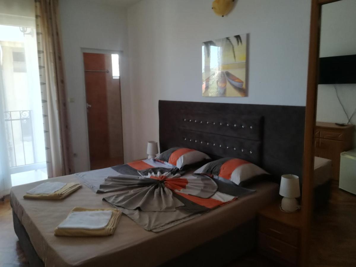 Guest House Stenli Primorsko Esterno foto