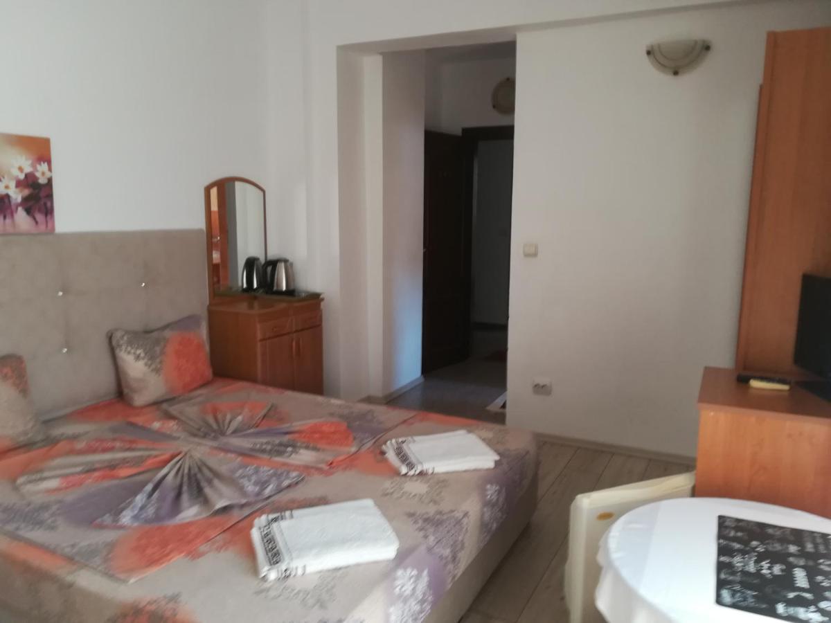 Guest House Stenli Primorsko Esterno foto
