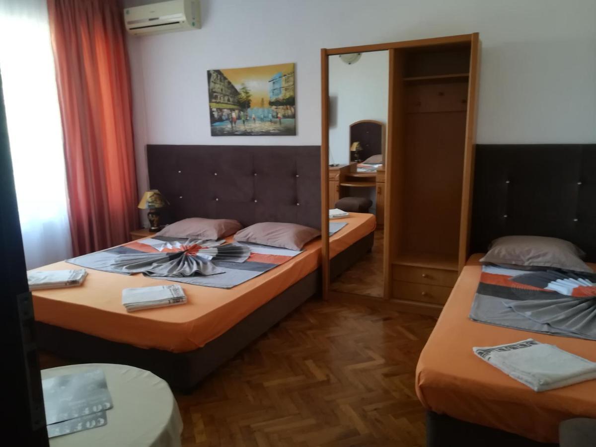 Guest House Stenli Primorsko Esterno foto