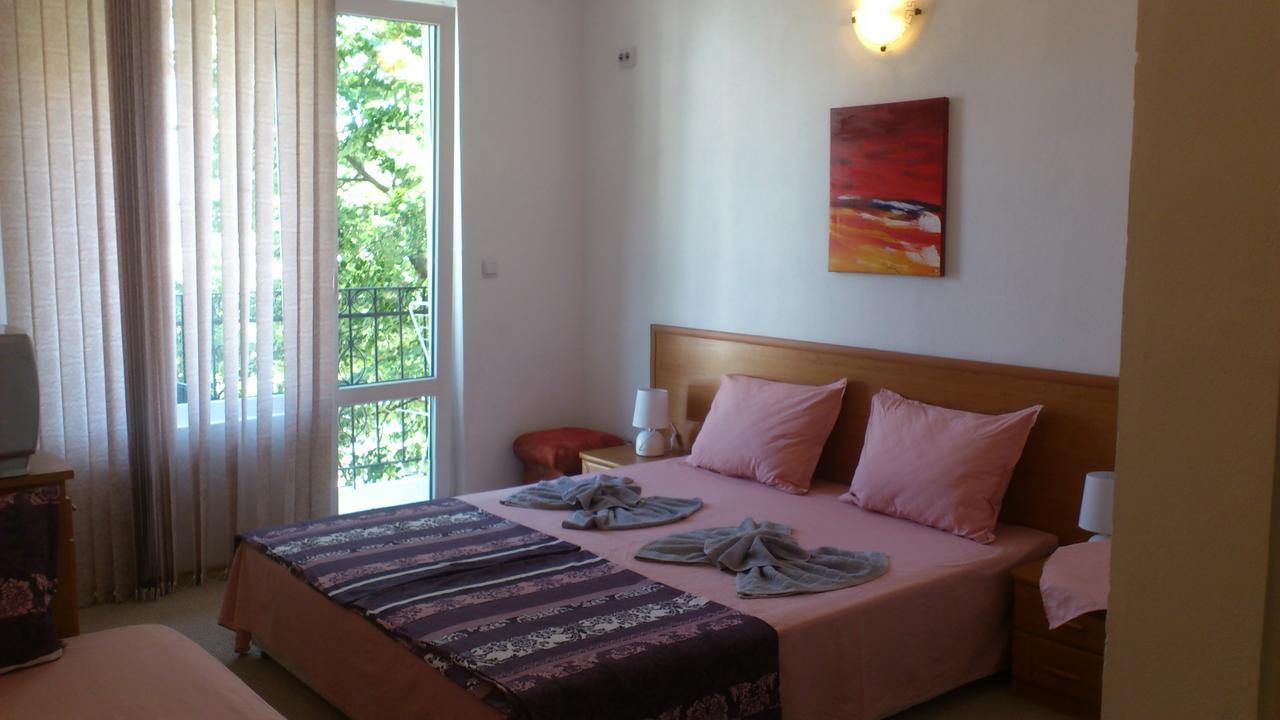Guest House Stenli Primorsko Esterno foto