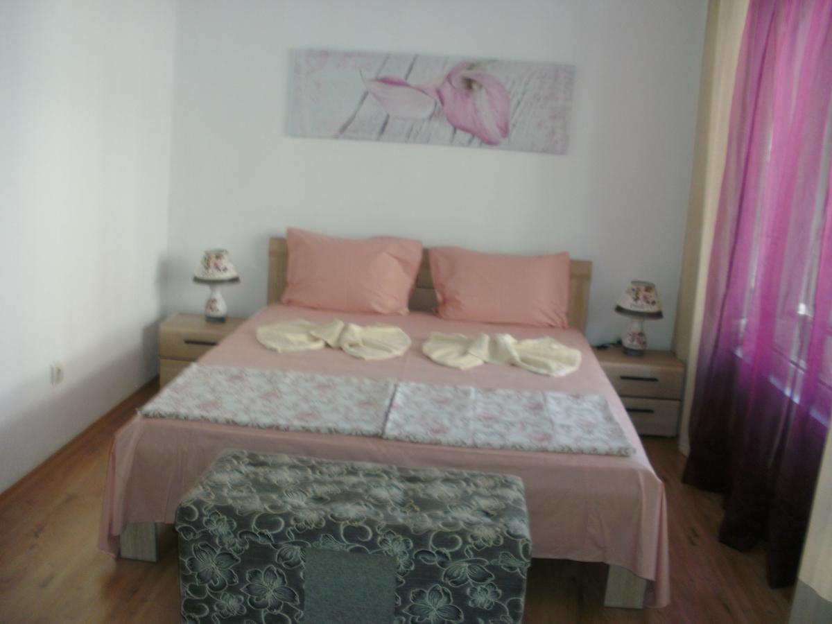 Guest House Stenli Primorsko Esterno foto